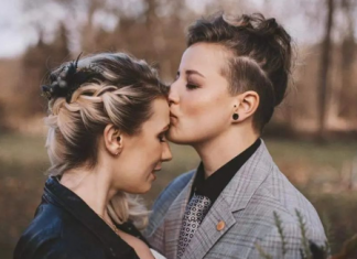 Ser las únicas mamás lesbianas de un pueblo y no morir en el intento