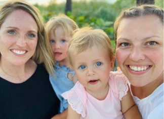 30 madres lesbianas no gestantes a punto de perder los derechos sobre sus hijos en Italia Madres lesbianas en vacaciones