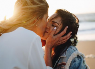 3 cosas que sientes cuando el bebé genético de tu novia crece dentro de ti