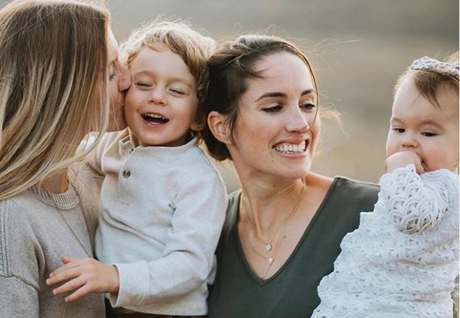 Suecia elimina madre y padre