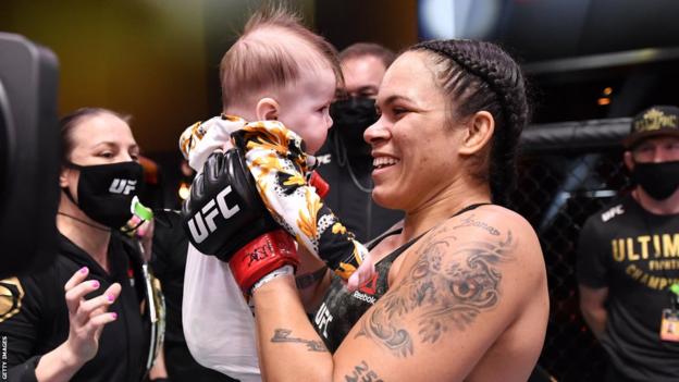 Amanda Nunes luchadora y madre lesbiana