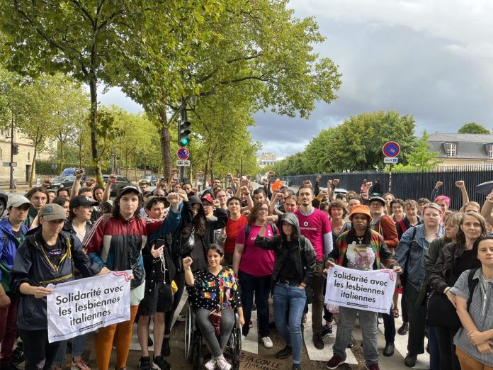 Lesbianas europeas unidas contra italia