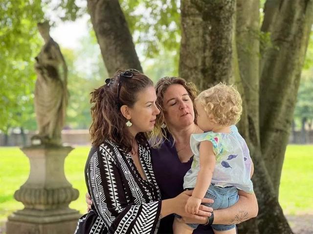 mamas lesbianas en italia