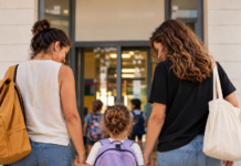 La vuelta al cole de las madres lesbianas: todo lo que todavía nos queda por conseguir